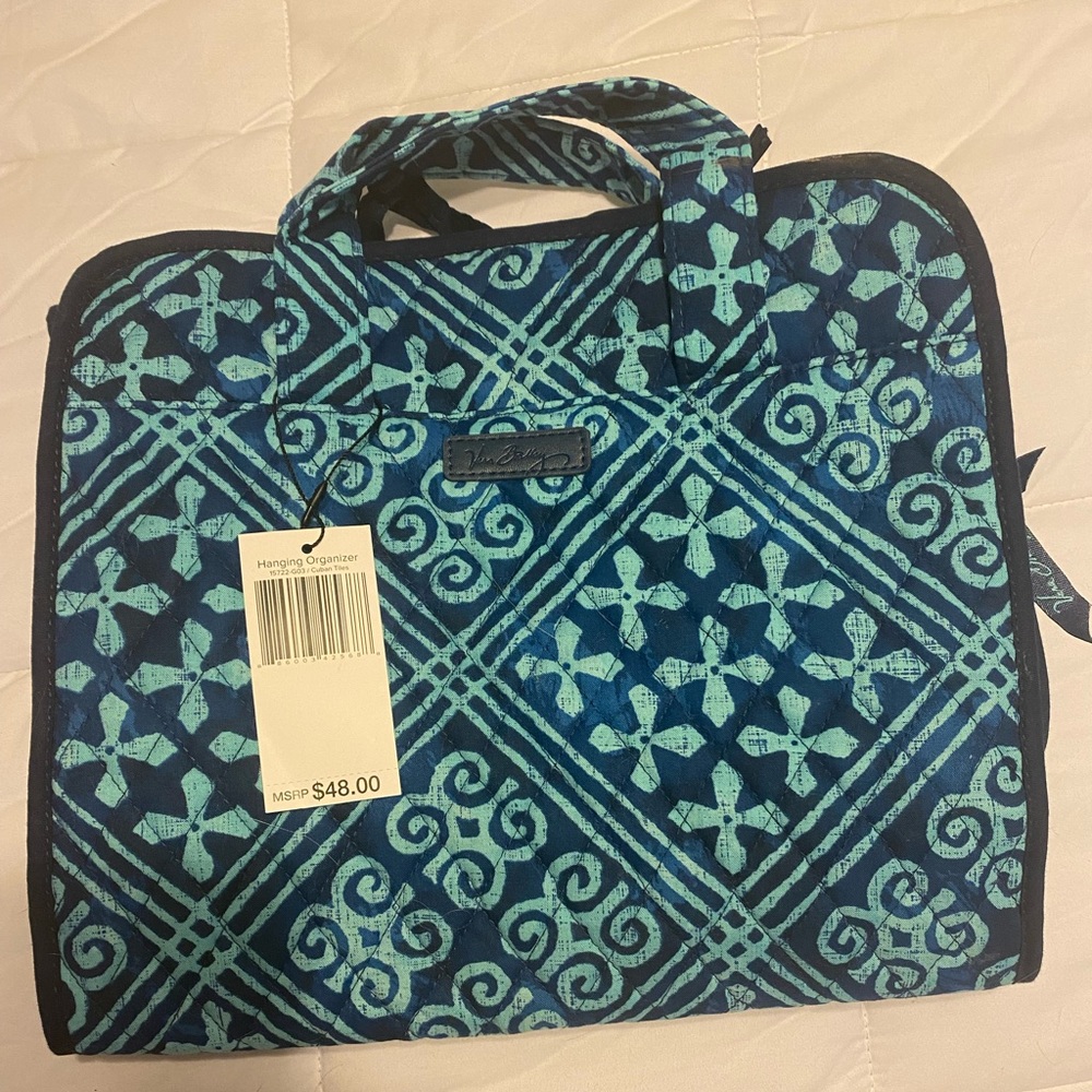 VERA BRADLEY Hanging organizer